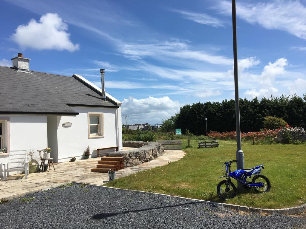 Galway Coast Cottages Барна Екстериор снимка